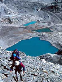 chandertal lake trekking,trekking to chandertal lake,india himachal chandertal lake trekking,adventure tours to chandertal,himachal chandertal lake treks